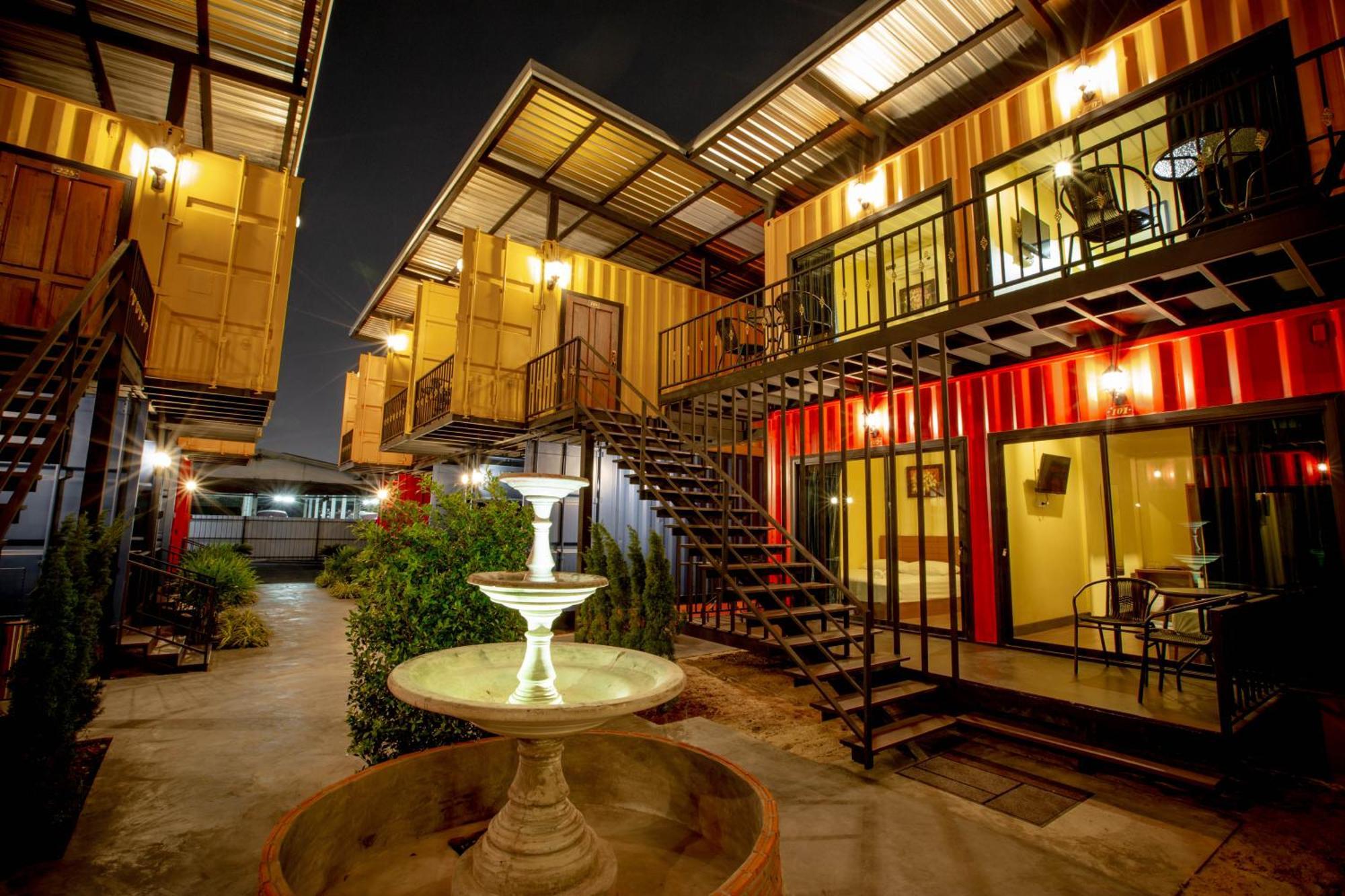 Tuscany Land Resort Donmuang Bangkok Esterno foto